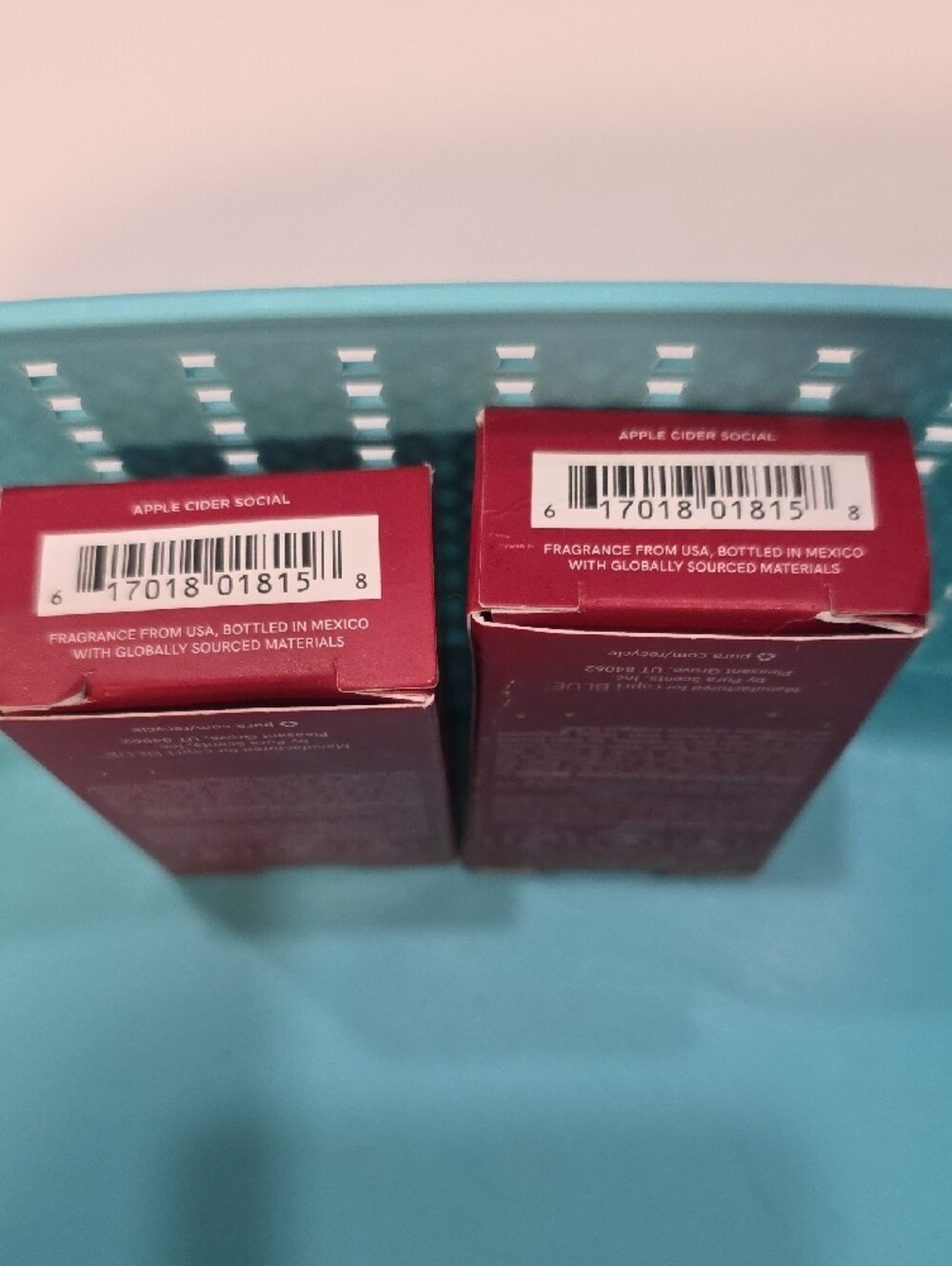 capri BLUE Pura Apple Cider Social Refill Pack in Red - Picture 3 of 3